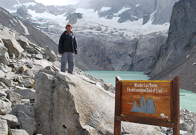 En-el-Mirador-Las-Torres-del-Paine