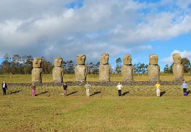 Isla-de-Pascua-Canoas